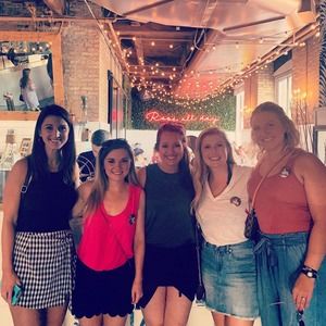 Meet your Posher, Nicole